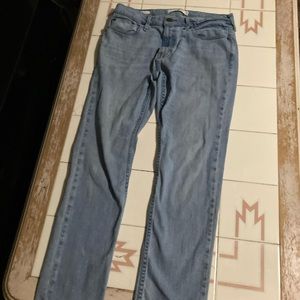 skinny fit hollister jeans